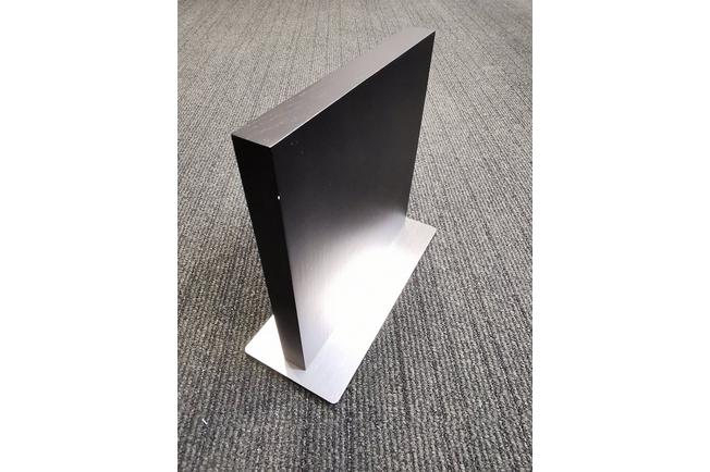 Imagen para Eden Magnetic Knife Block EQB102 madera de fresno, negro