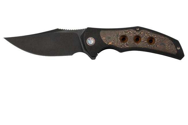 Image pour WE Knife Magnetron Black Titanium Copper Foil Carbon Fiber, Black Stonewashed CPM 20CV WE18058-3 couteau de poche