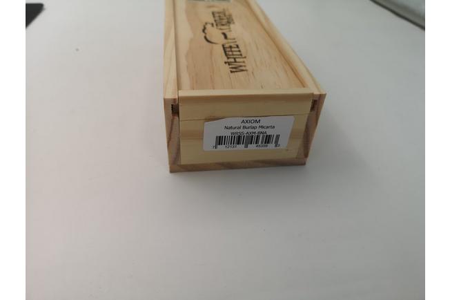 Imagen para White River Knives Axiom WRSS-AXM-BNA Stonewashed MagnaCut, Natural Burlap Micarta, cuchillo de caza, diseño de Smith and Sons