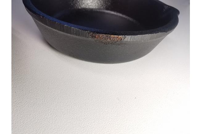 Bild für Lodge Mini Cast Iron Skillet, Durchmesser 8,8 cm, Mini-Bratpfanne