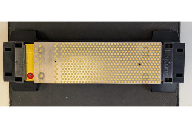 Image pour Pierre à aiguiser diamantée double, DMT DuoSharp plus Bench Stone, WM8EF-WB