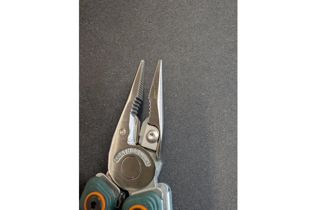 Image pour Leatherman Wave Alpha Cascadia Bundle EU300165 Black DLC MagnaCut, Green G10, multitool avec Bit Kit 931014