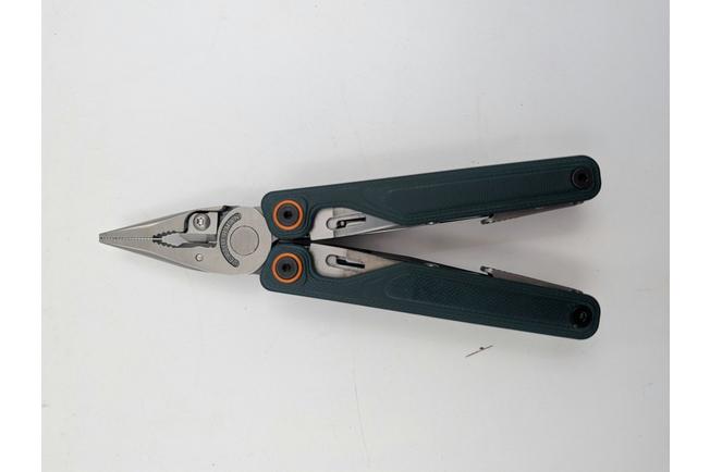 Image for Leatherman Wave Alpha Cascadia 833401 Black DLC MagnaCut, Green G10, multi-tool