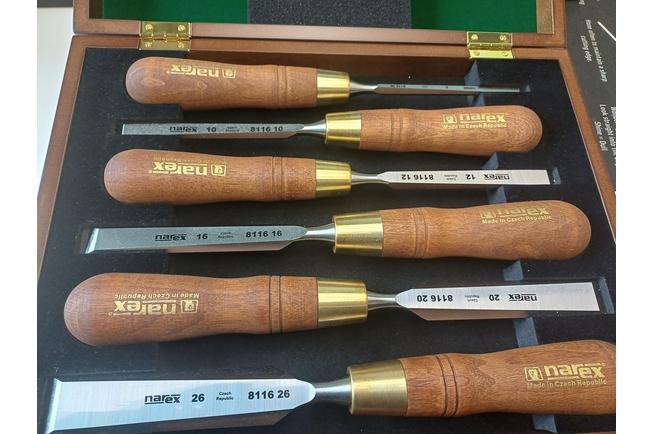 Image for Narex Wood Line Plus Premium Bevel Edge Chisel Set 853200, 6-10-12-16-20-26 mm, 6-pcs