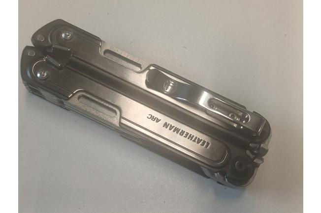 Bild für Leatherman ARC 833076 Black Silver, Black DLC CPM MagnaCut, Multitool