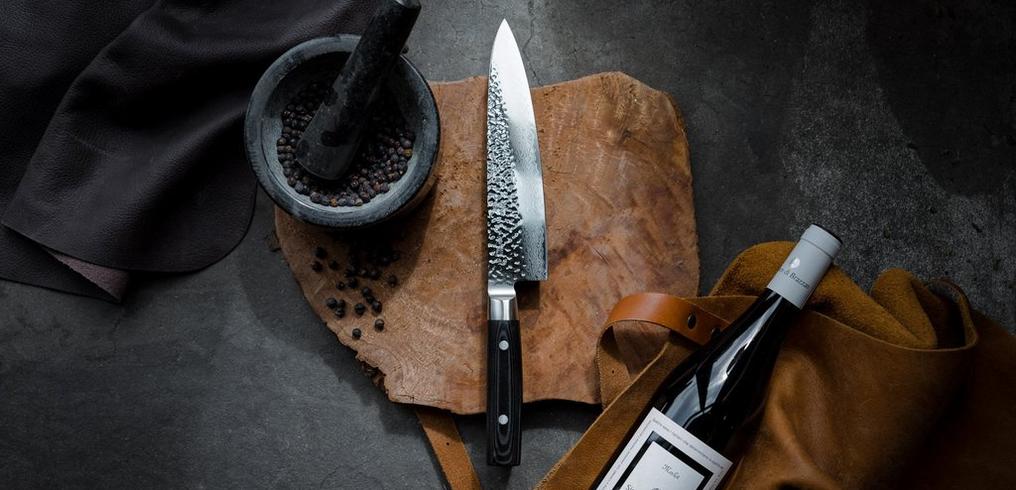Yaxell Zen Japanese kitchen knives