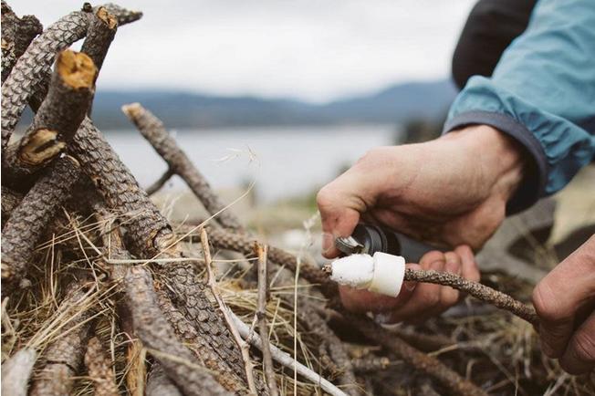 Afbeelding voor Zippo Easy Spark Tinders 2007559 40479 paraffine katoenen tondels