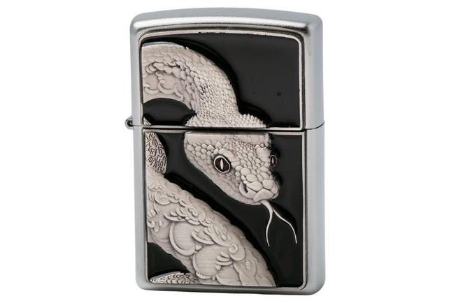 Afbeelding voor Zippo Snake Red Eyes Emblem 2008204, aansteker