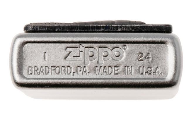 Afbeelding voor Zippo Snake Red Eyes Emblem 2008204, aansteker