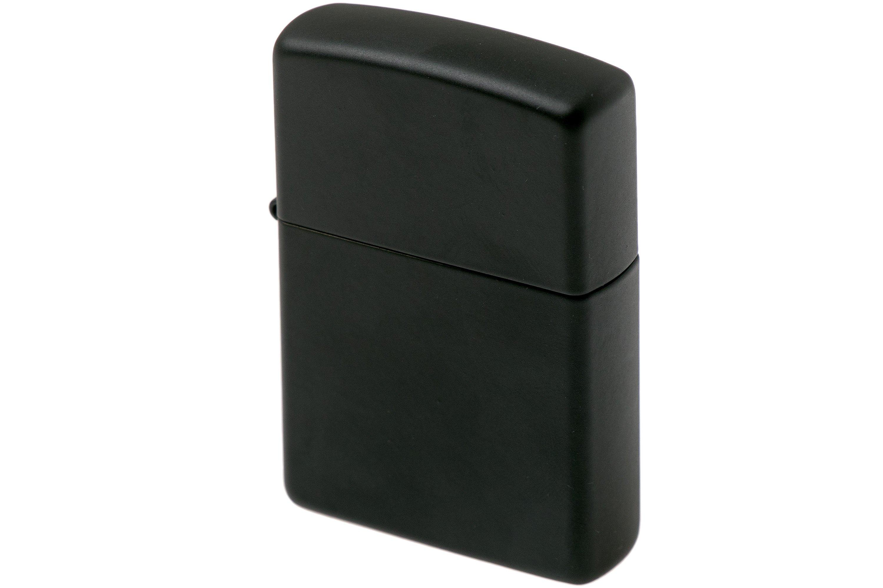 Zippo Classic 204-000243, Brushed Solid Brass, lighter