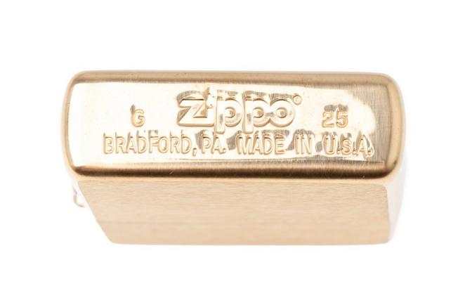 Afbeelding voor Zippo Vintage Zippo Design Brushed Brass 60007704, aansteker