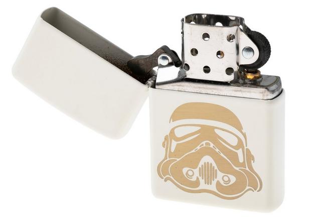 Afbeelding voor Zippo Original Stormtrooper, Helmet Design 60007766, aansteker