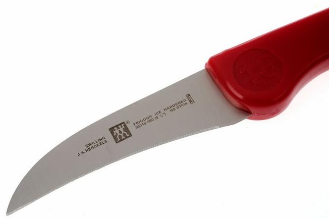 Zwilling J.A. Henckels Red turning knife 5,5 cm, curved edge Zwilling J.A. Henckels Red turning knife 5,5 cm, curved edge