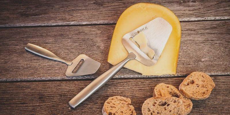 チーズカッターでチーズ料理がより便利に ボスカ 850510 Boska Cheese Curler Nature ジロール チーズカーラー  ナチュラルカラー 【上品】 ナチュラルカラー