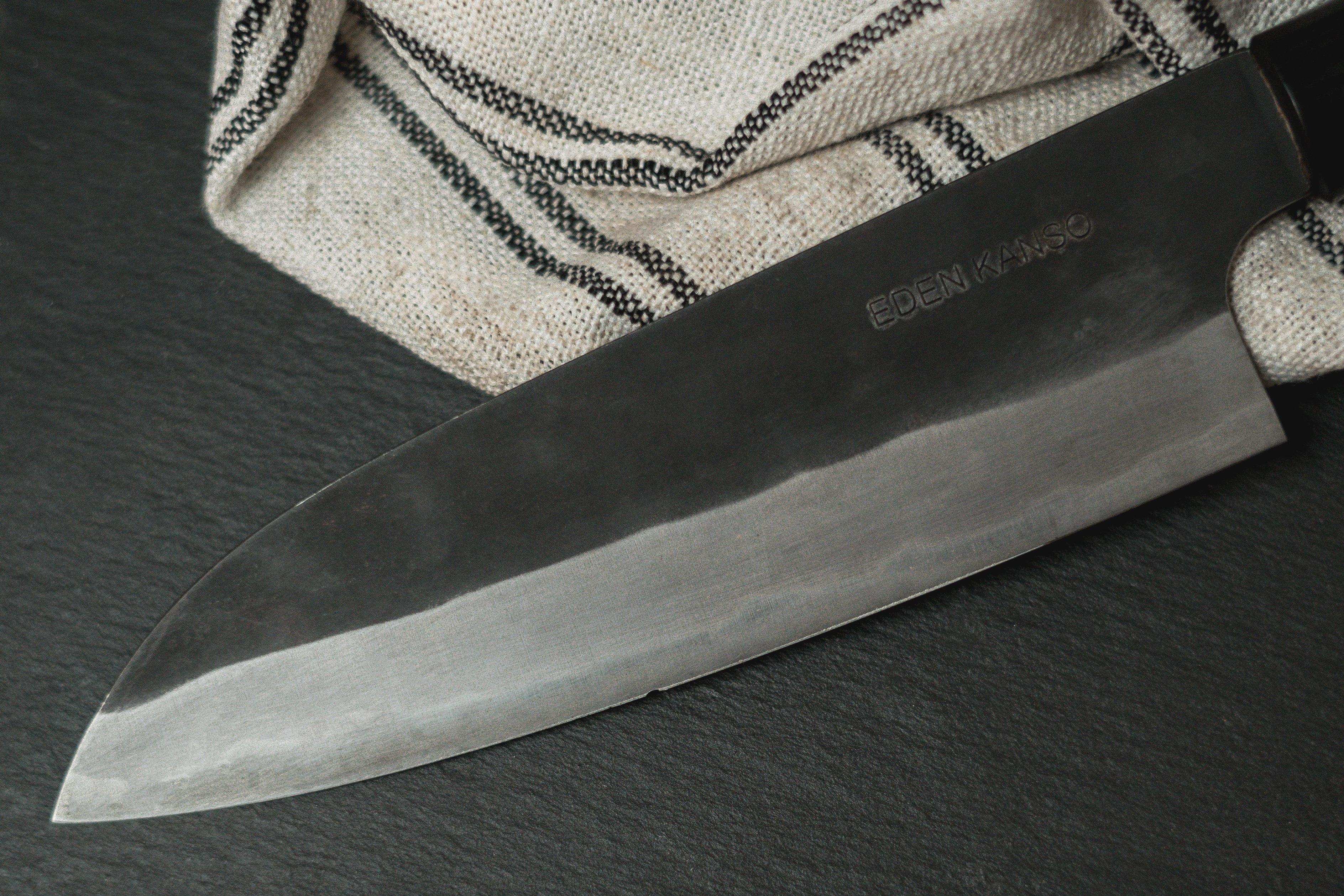 Cuchillo de chef japonés Eden con un pequeño desperfecto en el filo