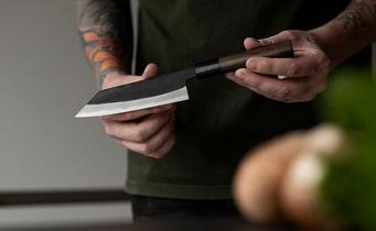 Steel types for kitchen knives