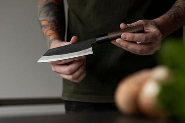 Panoramica degli acciai per coltelli da cucina