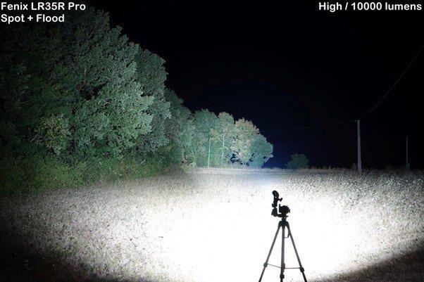 Fenix LR35R Pro Spot + Flood High 10000 lumens