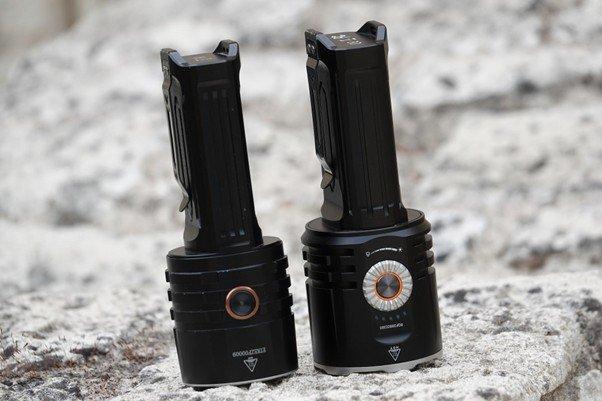 De LR35R en de LR35R Pro naast elkaar ter vergelijking