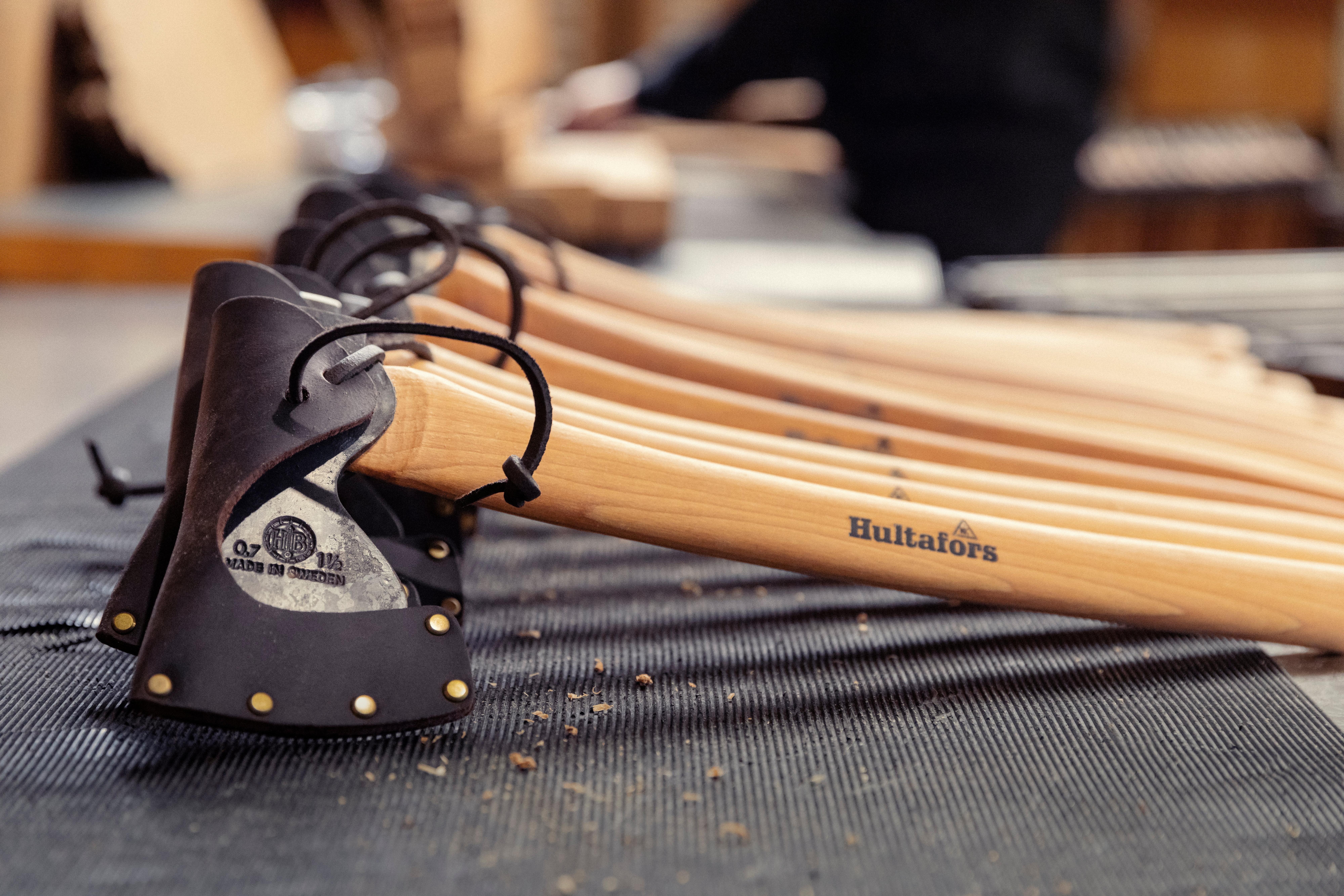 Hachas Hultafors acabadas
