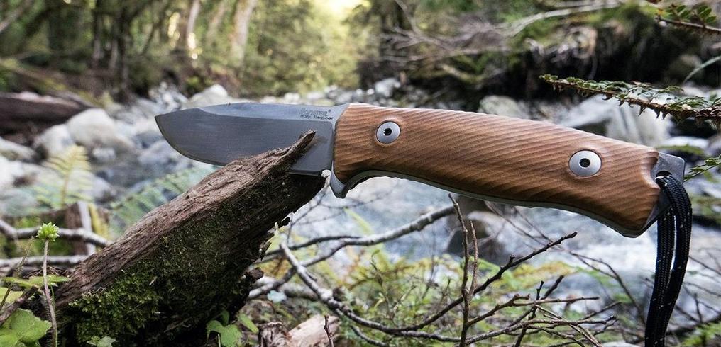 Comment traiter un manche de couteau en bois ?
