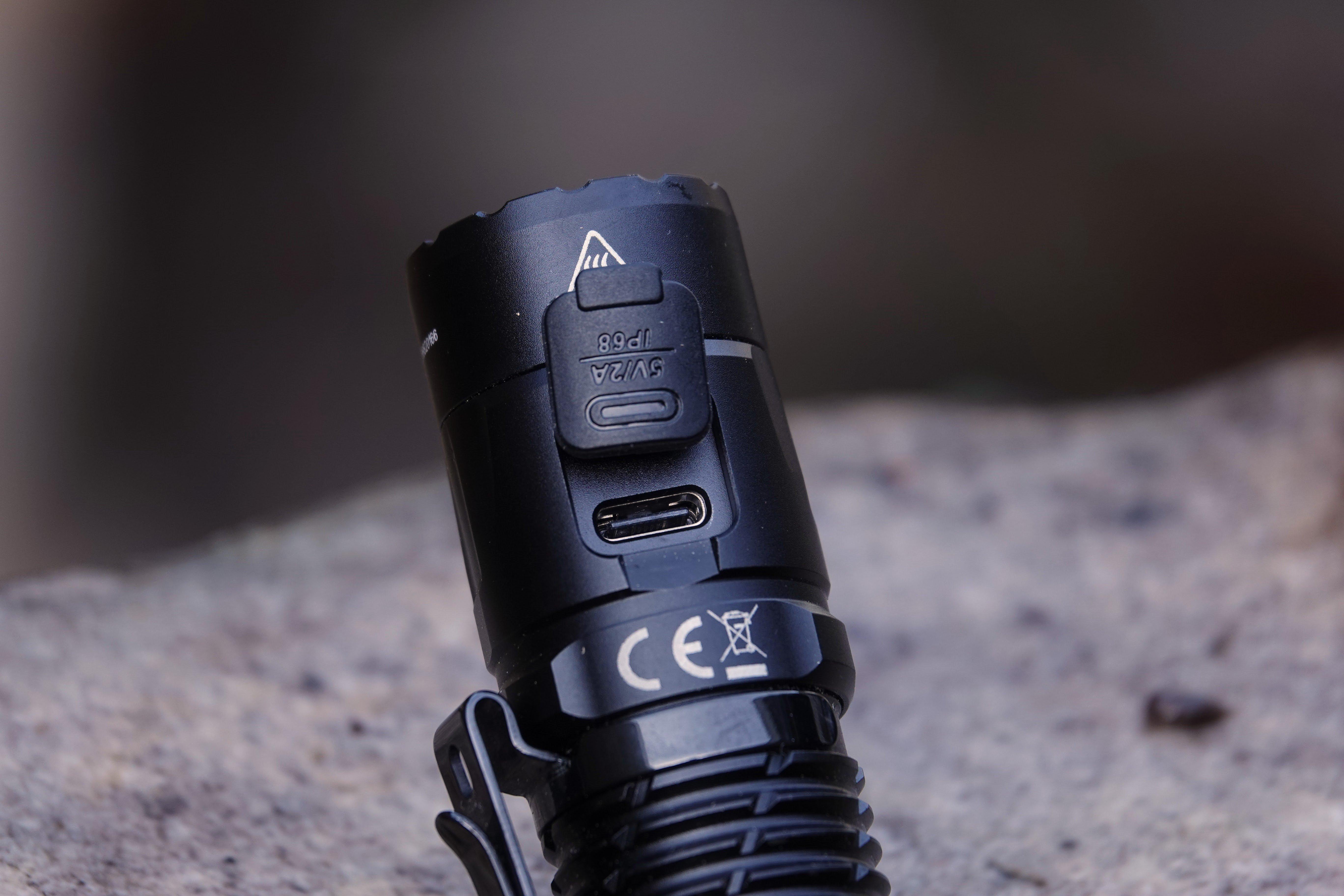 Nitecore MH12 Pro charging port