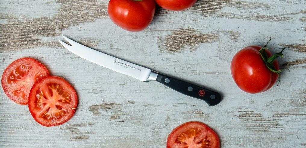 Tomato knives