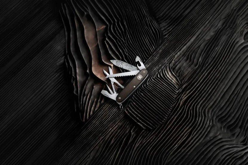 victorinox-farmer-x-alox-damast-limited-edition-2024-0-8271-J24