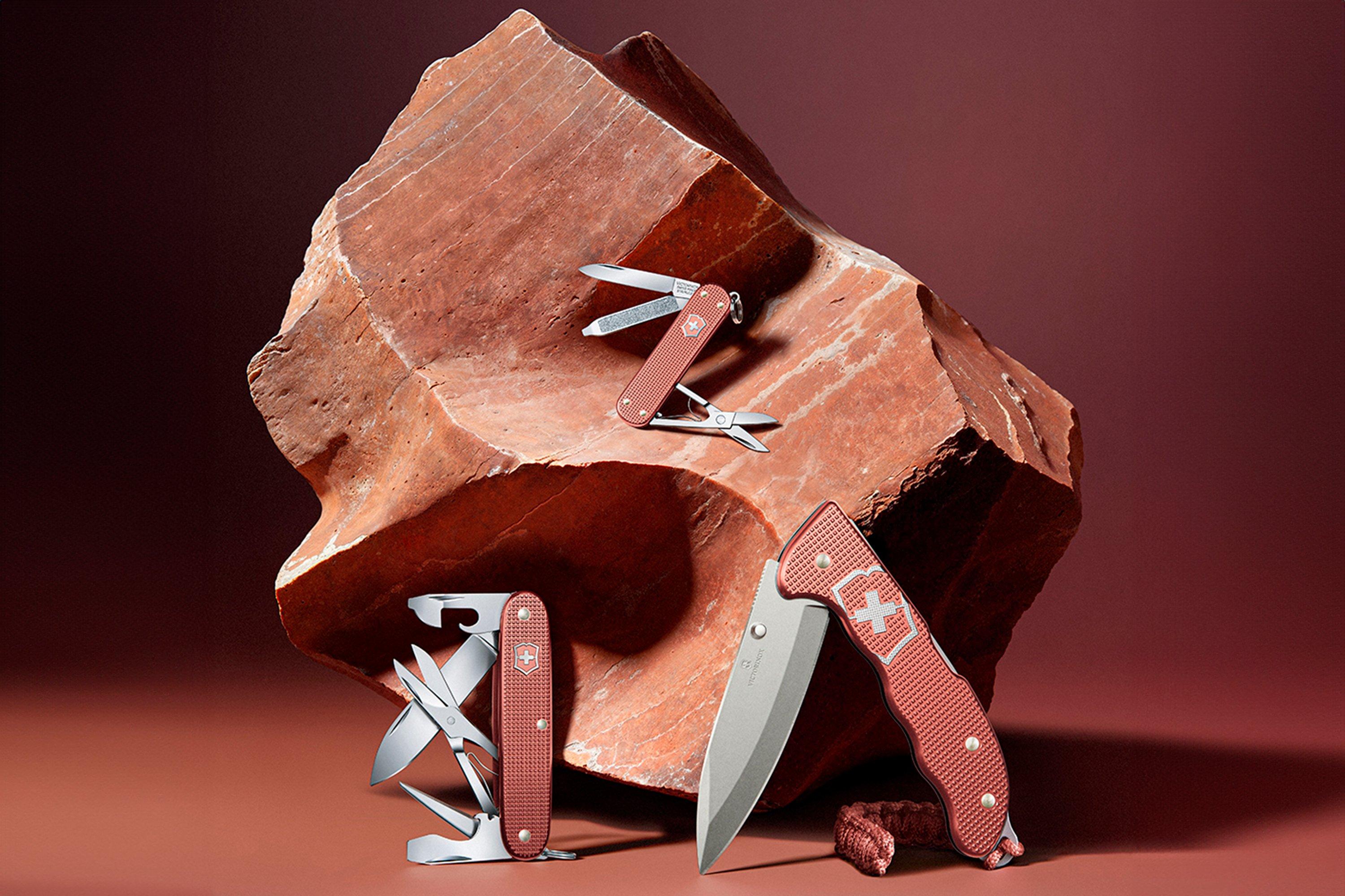 Victorinox Alox Limited Edition 2025: Stone Red