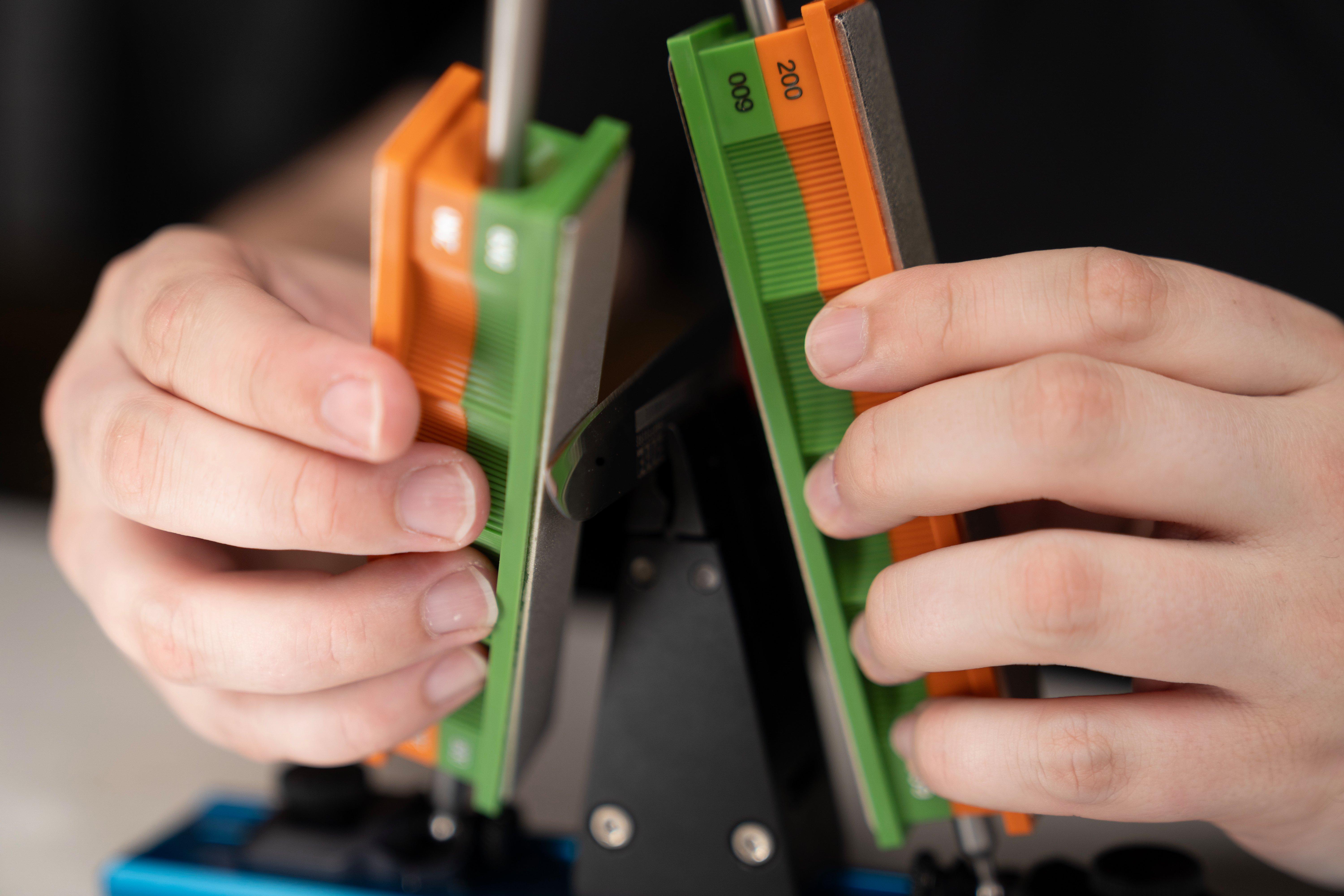 Wicked Edge Cobalt WE64 sharpening