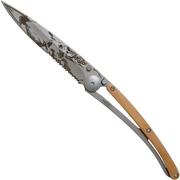Deejo Wood One-Hand 37g Deer, Juniper wood 1CB000546 serrated pocket knife