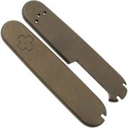 Daily Customs 91.2+ Plain, Rusty Titanium P10009397 côtes pour Victorinox