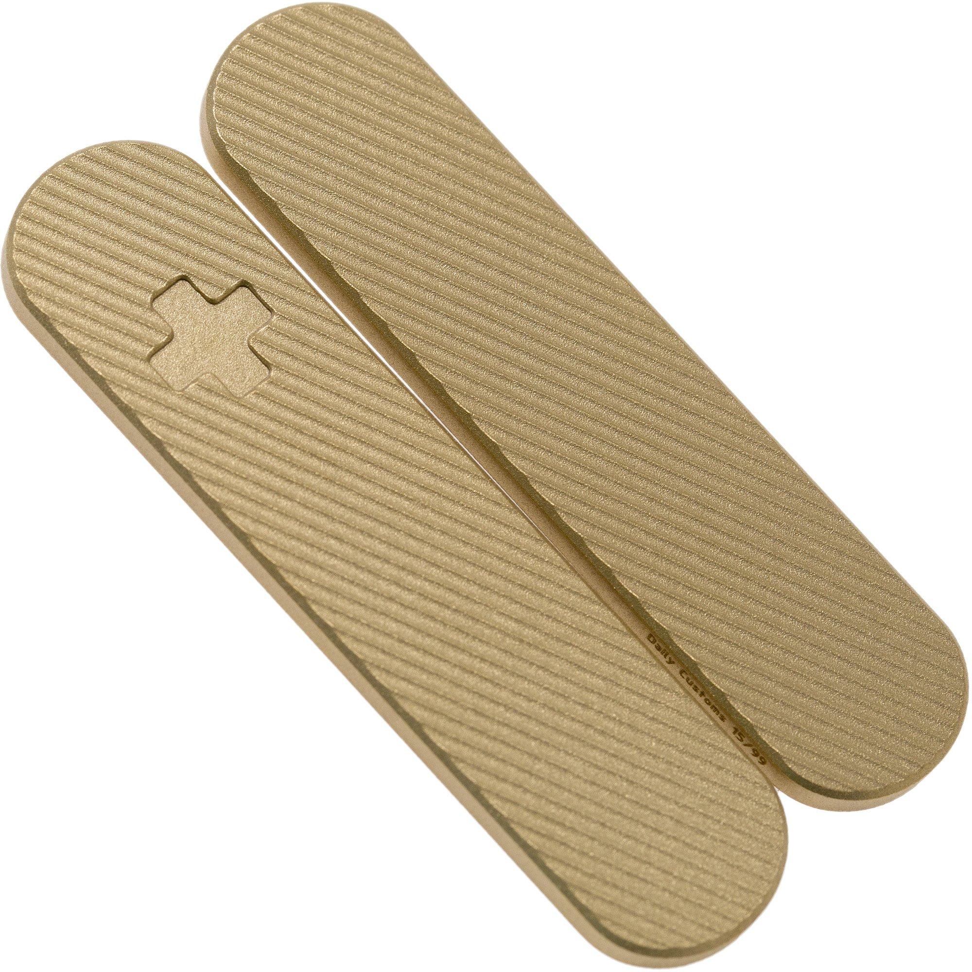 Okładziny Victorinox Daily Customs 58.2 25 Angle Pattern, Brass P10009495