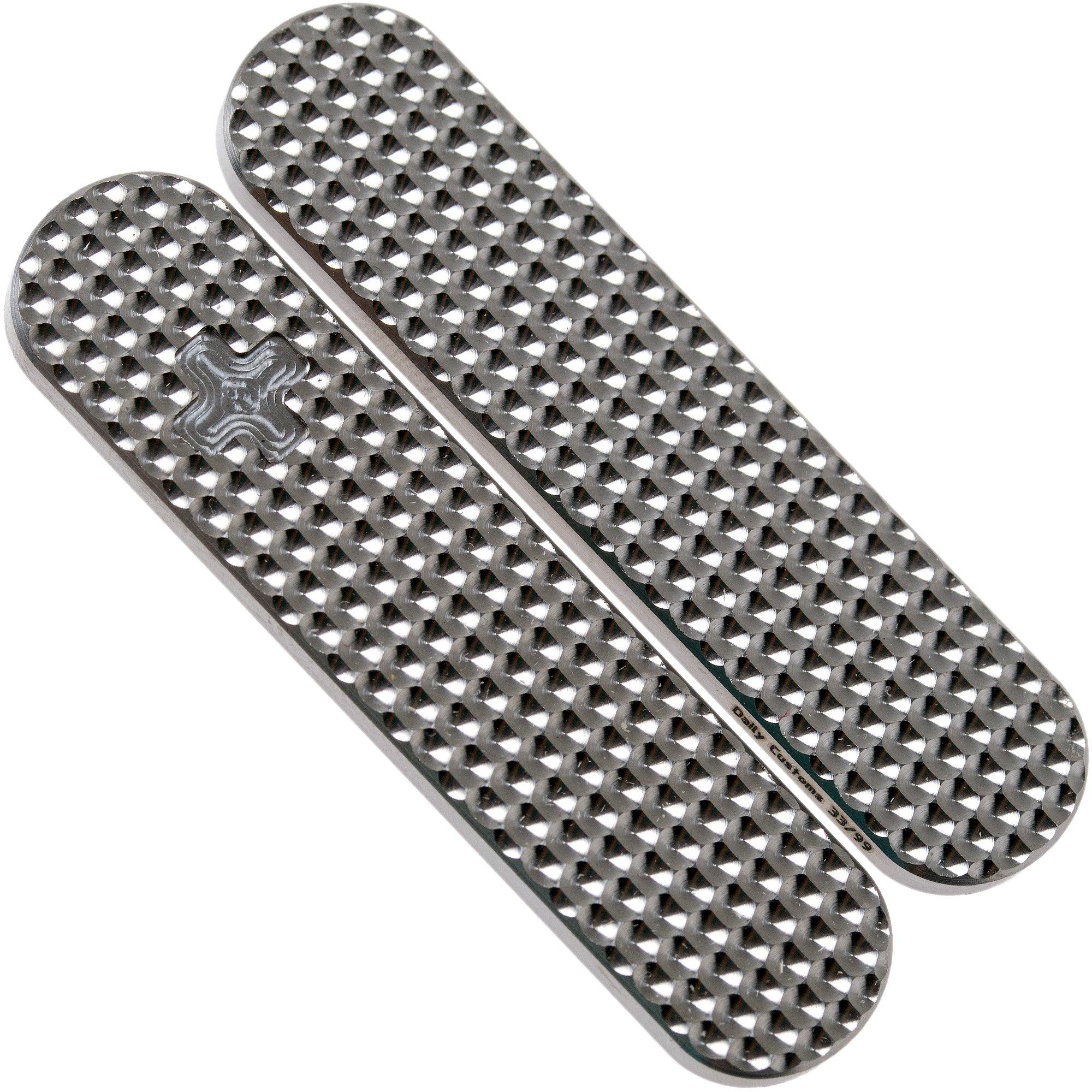 Okładziny Victorinox Daily Customs 58.2 Golfball Pattern, Titanium P10009496