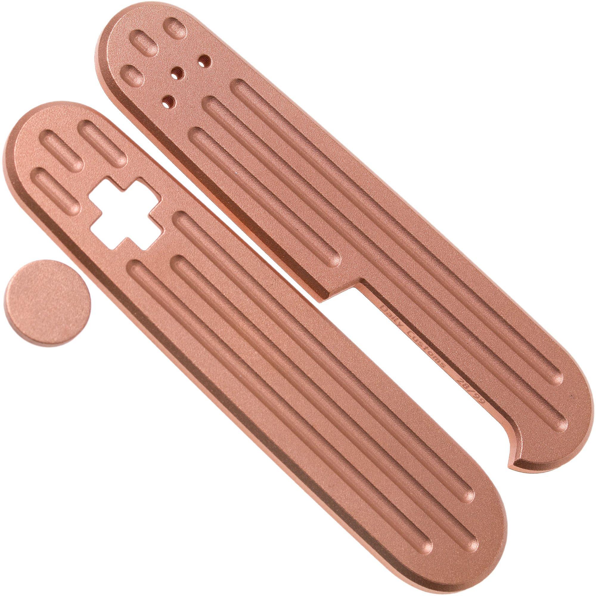 Daily Customs 91.3 Fluted BS Pattern, Copper P10012439 Victorinox Griffschalen