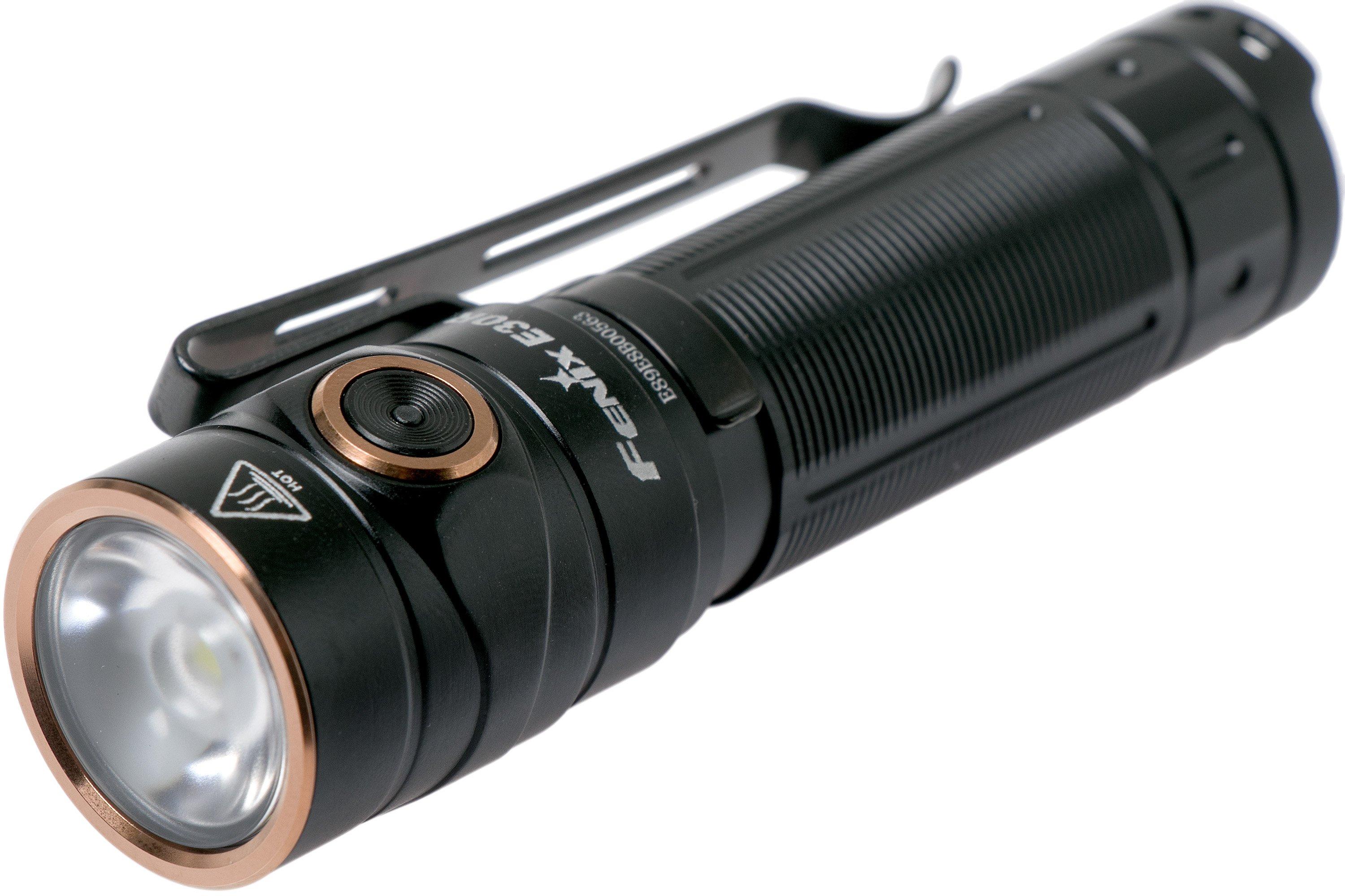 LED FLASHLIGHT - DELUXA MILITARY TORCH