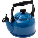 Le Creuset Tradition Wasserkessel 2,1 l, Marseille blau