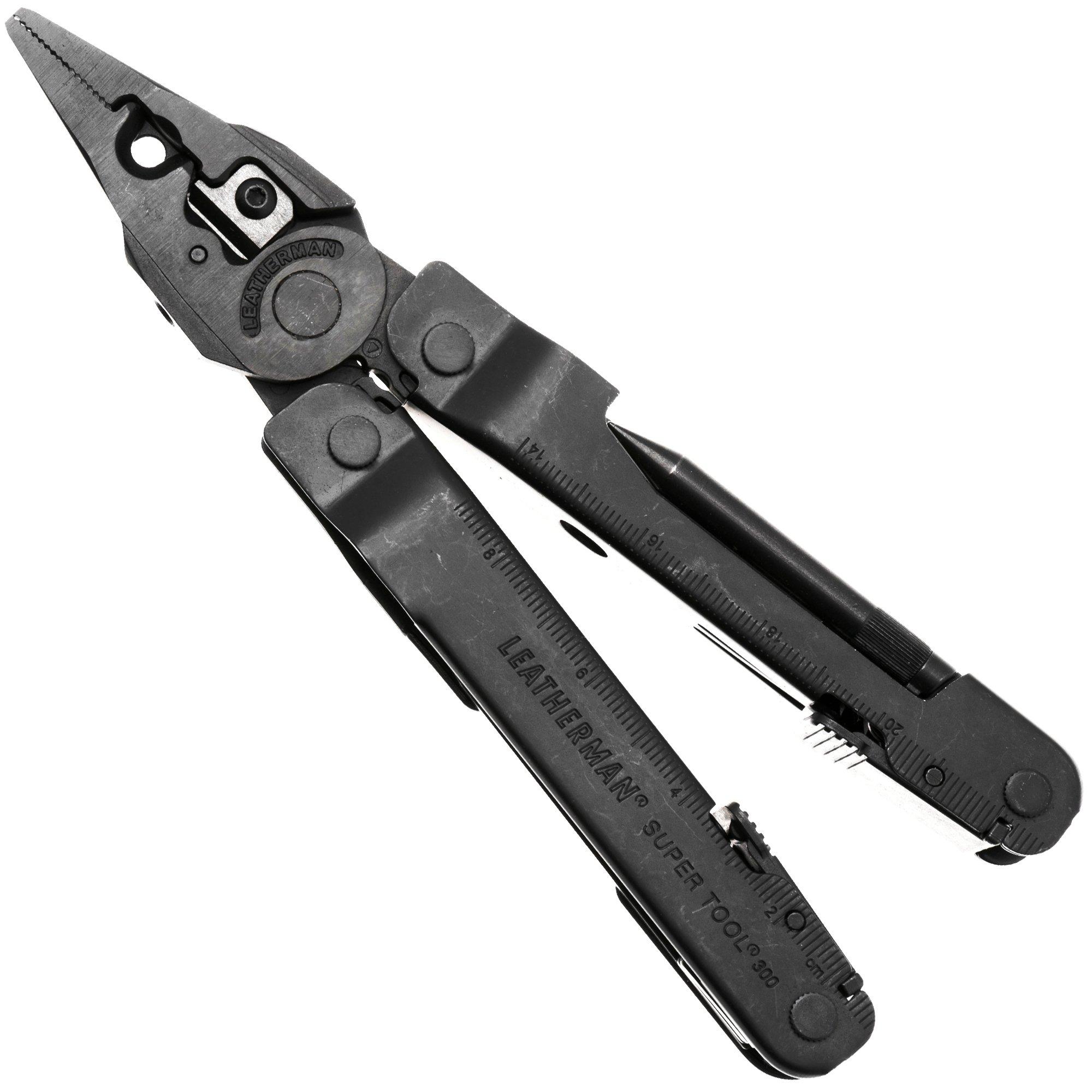 Leatherman Super Tool 300, nylon sheath | Advantageously