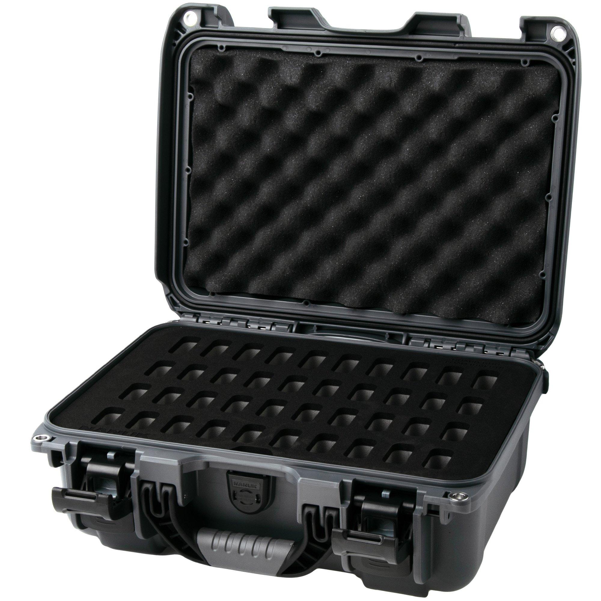Nanuk 915 case with foam inserts for 40 knives, graphite