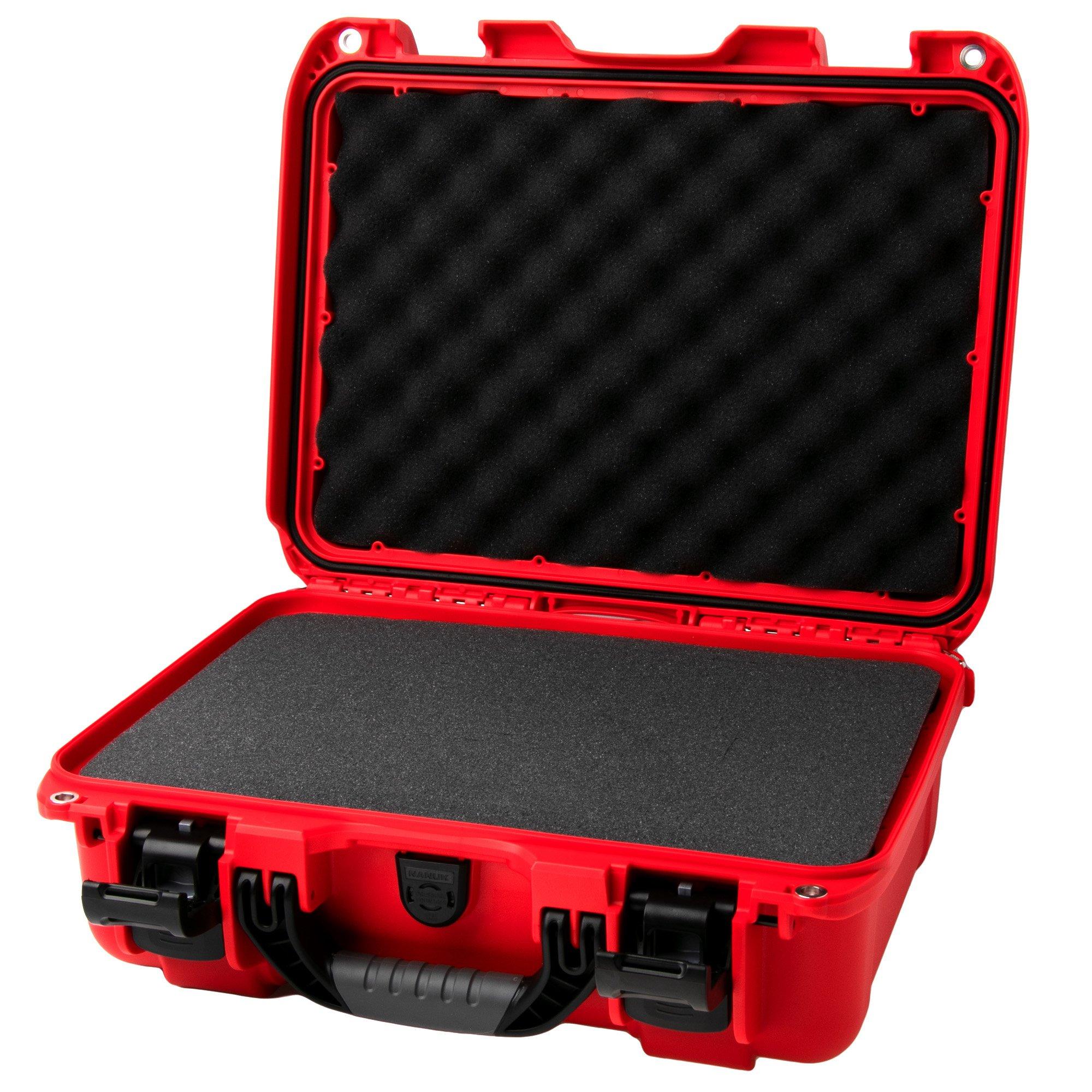 Nanuk 920 case containing moulded foam, red