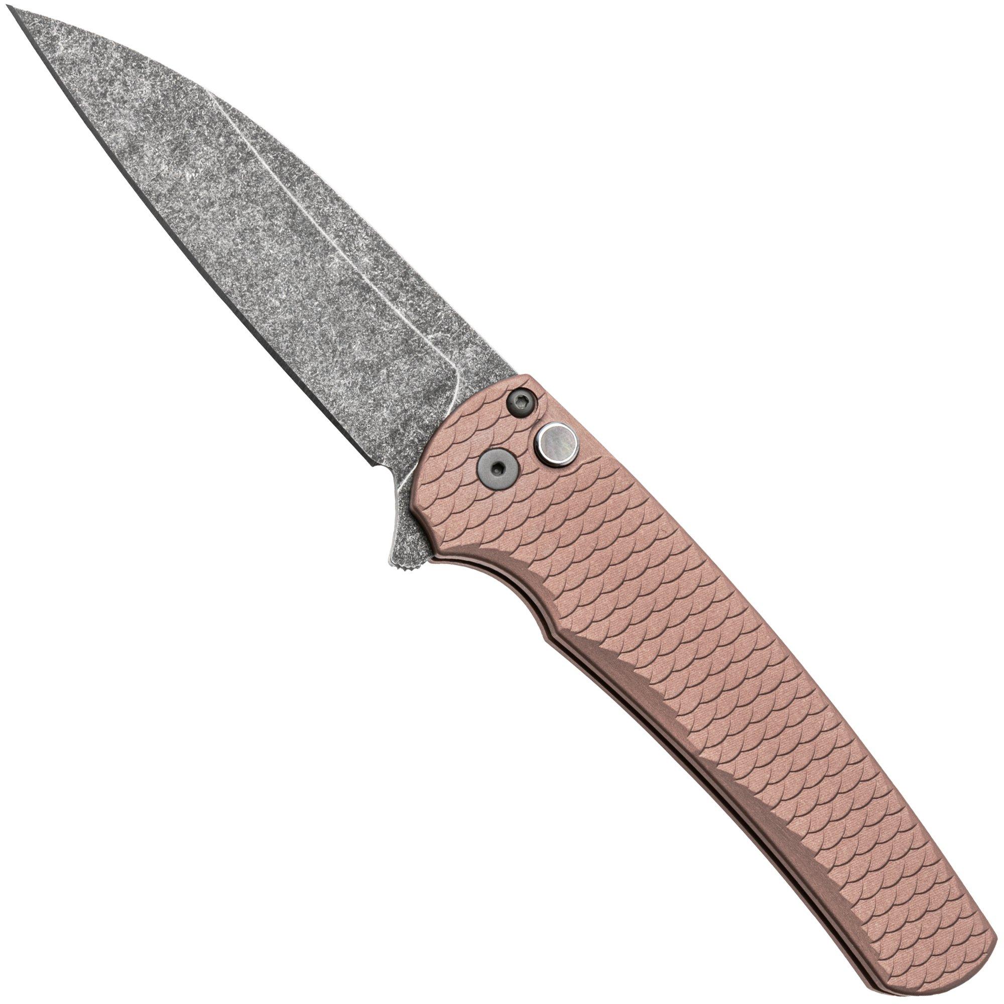 Pro-Tech Malibu 5336-LTD AW FDE, Acid Washed CPM MagnaCut Wharncliffe, Champagne Dragon Scale Aluminum, Black Lip Pearl zakmes