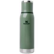 Afbeelding voor Stanley The Adventure To-Go Bottle 25oz, Hammertone Green 10-10818-052 thermosfles met schenkdop en drinkbeker, 750 ml
