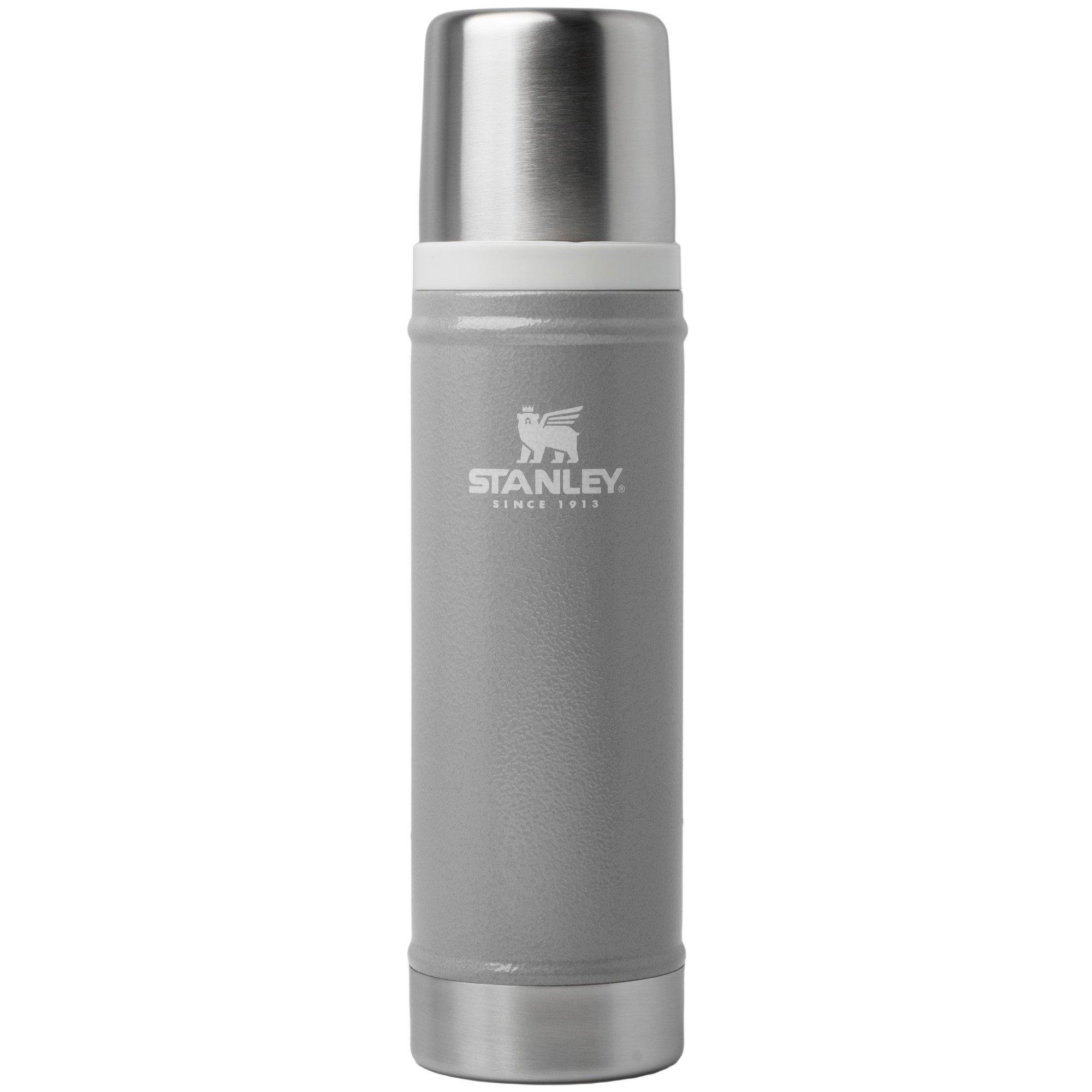 Stanley The Legendary Classic Bottle 20oz, Hammertone Ash 10-11345-0063 insulated bottle with pour-through stopper and cup, 590 ml