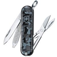 Obraz dla Szwajcarski scyzoryk Victorinox Classic SD Camouflage 0.6223.942