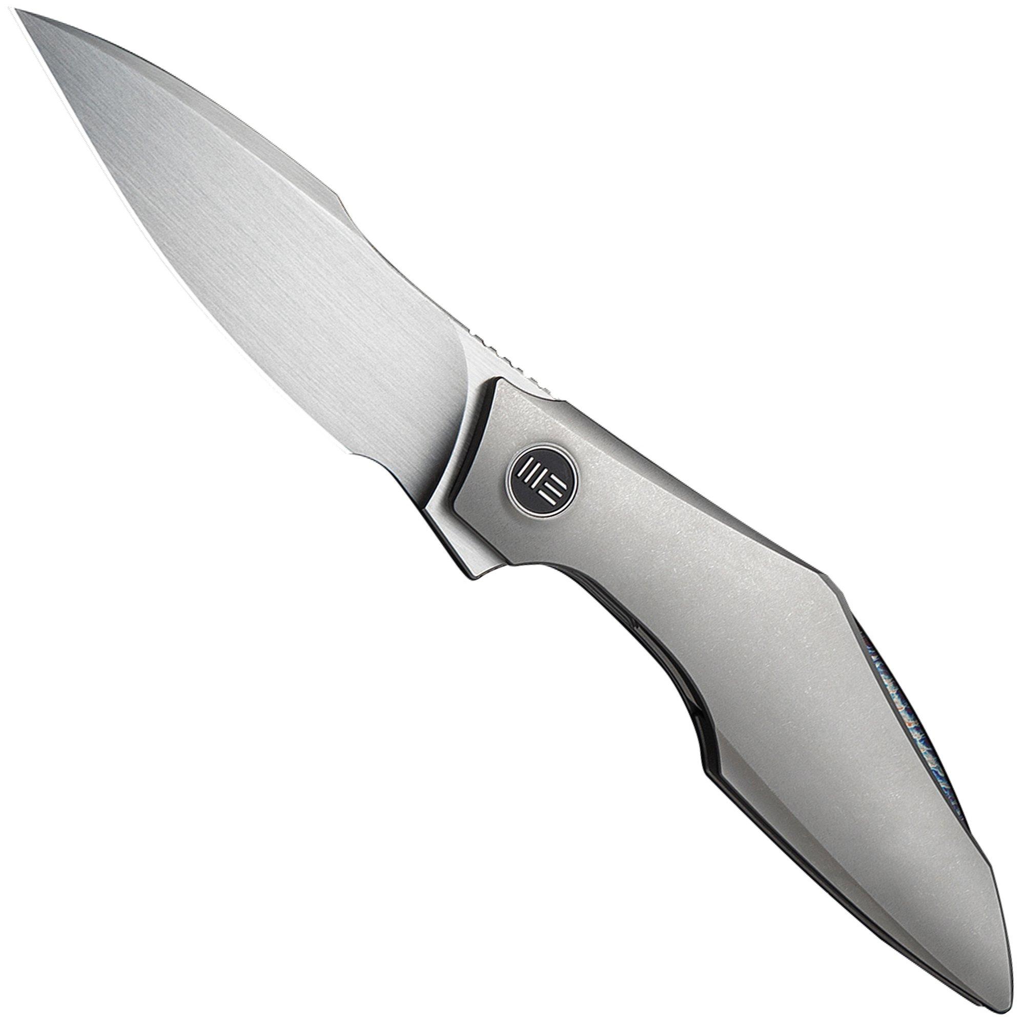Nóż składany WE Knife Krait Snake WE24084-2 Hand Rubbed Satin Böhler M390, Gray Titanium, Flamed Hardware, projekt Tashi Bharucha